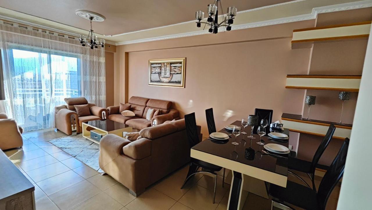 שקודר Appartamento Aria Con Vista Sul Teatro Migjeni מראה חיצוני תמונה